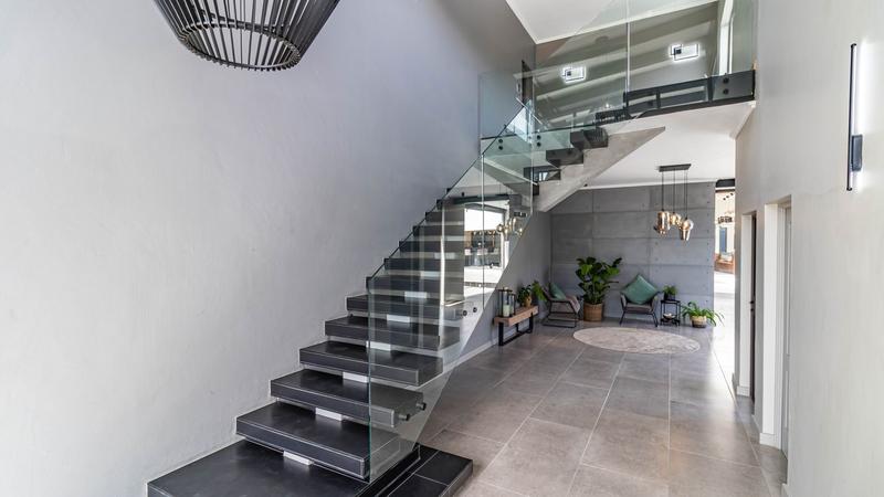 6 Bedroom Property for Sale in Midstream Estate Gauteng