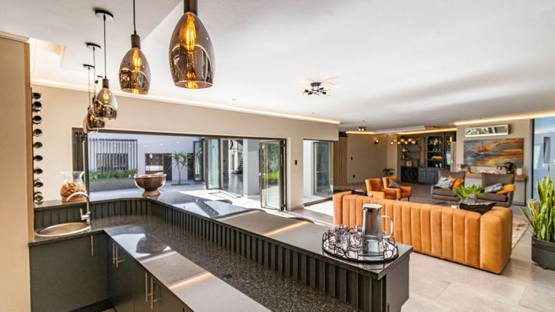 6 Bedroom Property for Sale in Midstream Estate Gauteng