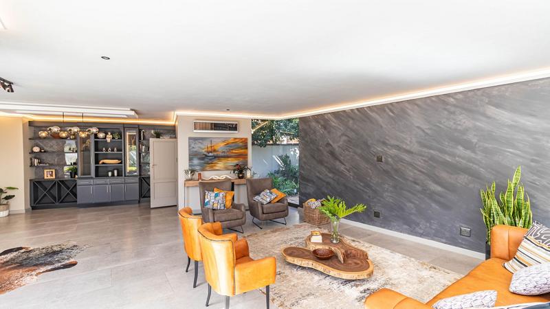 6 Bedroom Property for Sale in Midstream Estate Gauteng