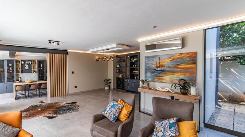 6 Bedroom Property for Sale in Midstream Estate Gauteng