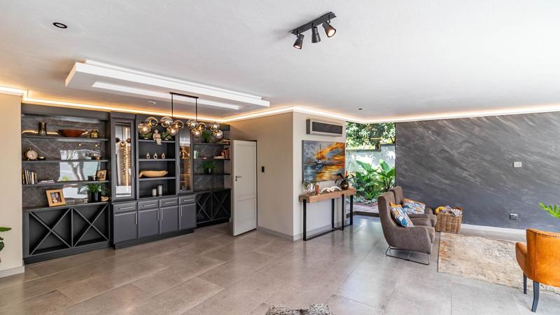 6 Bedroom Property for Sale in Midstream Estate Gauteng