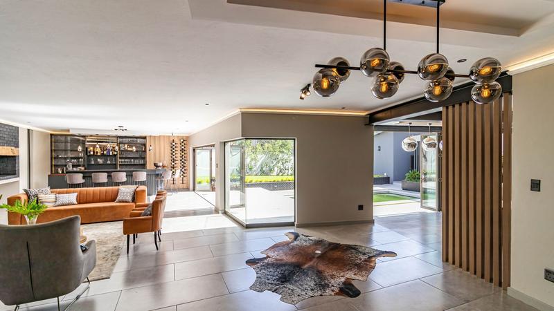 6 Bedroom Property for Sale in Midstream Estate Gauteng