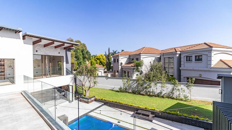 6 Bedroom Property for Sale in Midstream Estate Gauteng
