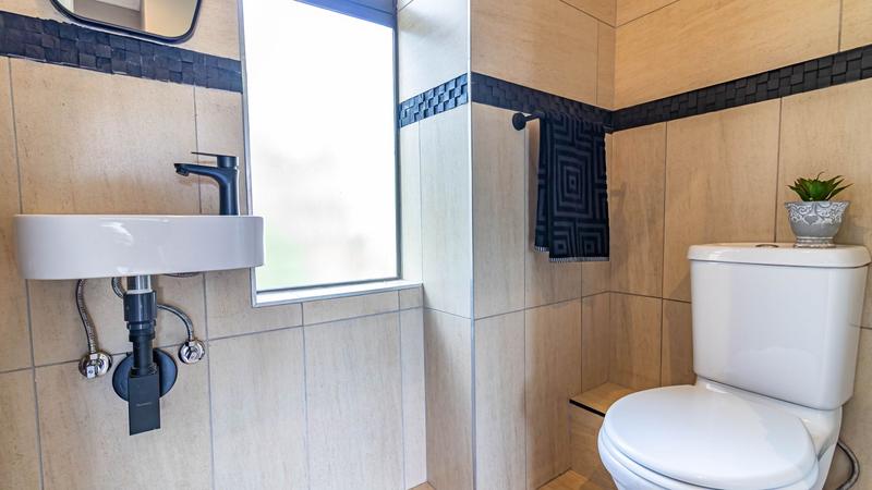 6 Bedroom Property for Sale in Midstream Estate Gauteng