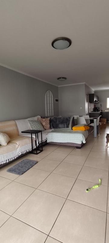 To Let 2 Bedroom Property for Rent in Greenstone Hill Gauteng