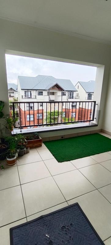 To Let 2 Bedroom Property for Rent in Greenstone Hill Gauteng