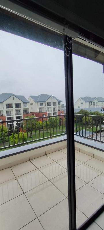 To Let 2 Bedroom Property for Rent in Greenstone Hill Gauteng
