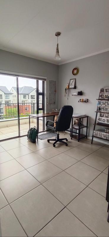 To Let 2 Bedroom Property for Rent in Greenstone Hill Gauteng