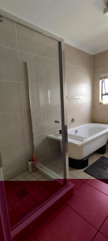 To Let 2 Bedroom Property for Rent in Greenstone Hill Gauteng