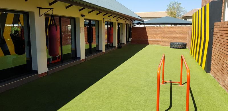 To Let 2 Bedroom Property for Rent in Greenstone Hill Gauteng