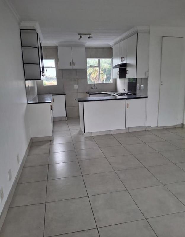 2 Bedroom Property for Sale in Linmeyer Gauteng