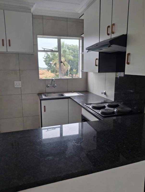 2 Bedroom Property for Sale in Linmeyer Gauteng