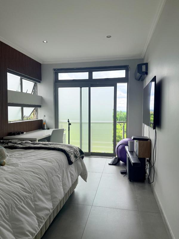 To Let 2 Bedroom Property for Rent in Hurlingham Gauteng