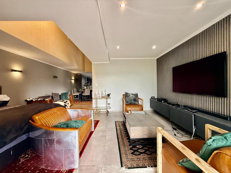 To Let 2 Bedroom Property for Rent in Hurlingham Gauteng