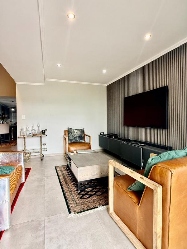 To Let 2 Bedroom Property for Rent in Hurlingham Gauteng