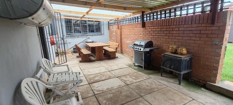 3 Bedroom Property for Sale in Daggafontein Gauteng