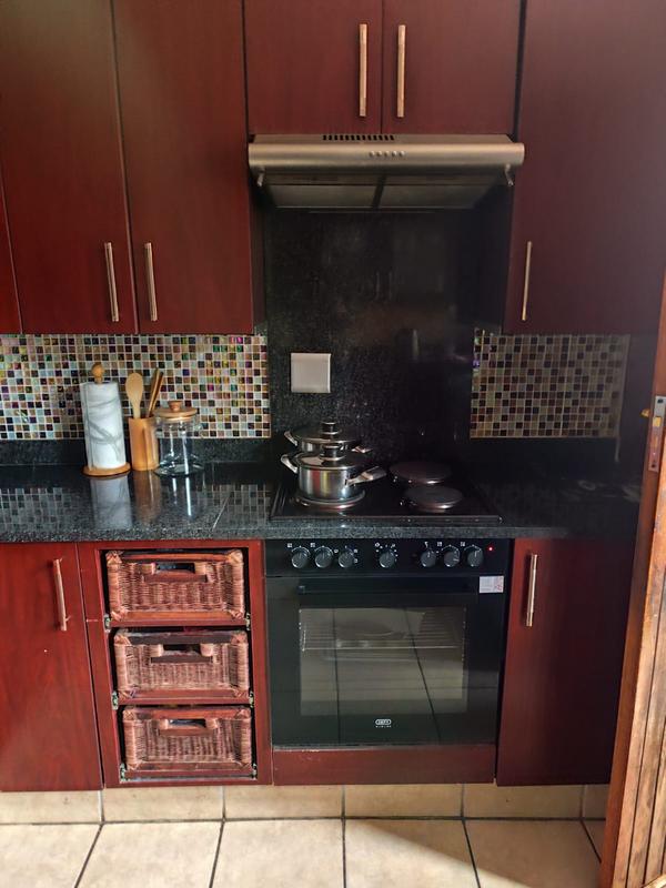 3 Bedroom Property for Sale in Crystal Park Gauteng