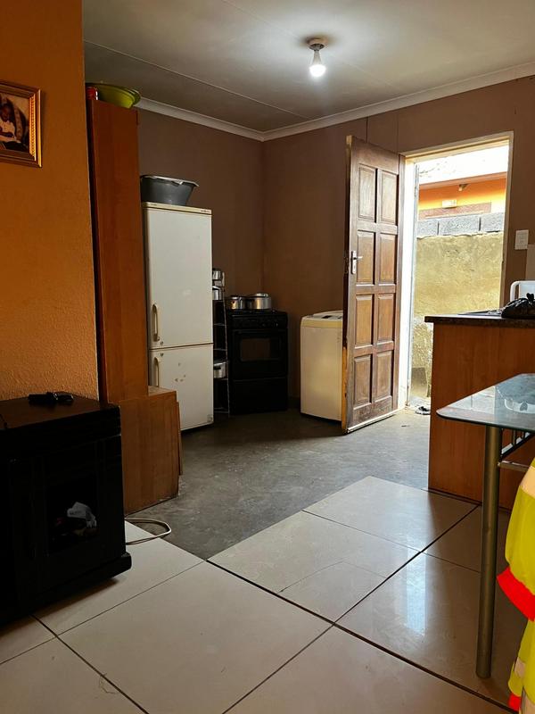 2 Bedroom Property for Sale in Windmill Park Gauteng