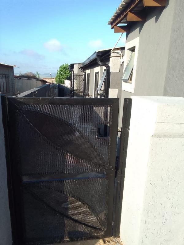 2 Bedroom Property for Sale in Katlehong South Gauteng