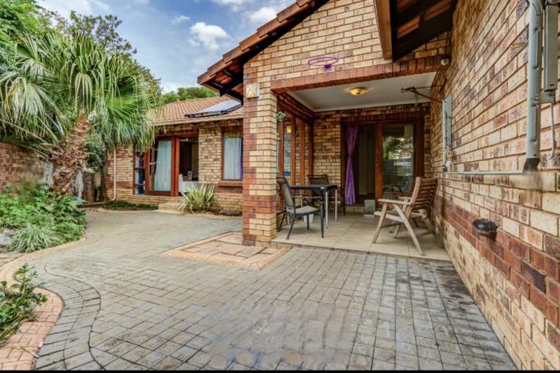 3 Bedroom Property for Sale in Van Riebeeck Park Gauteng