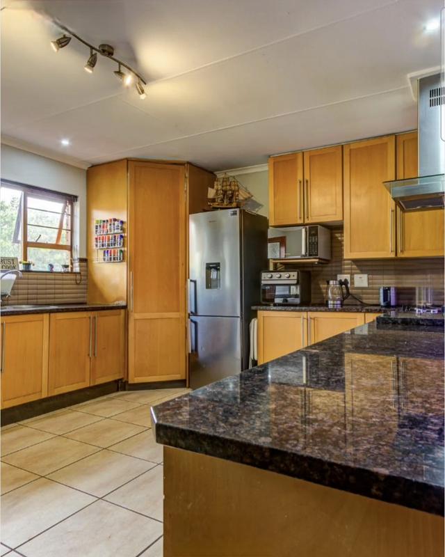3 Bedroom Property for Sale in Van Riebeeck Park Gauteng