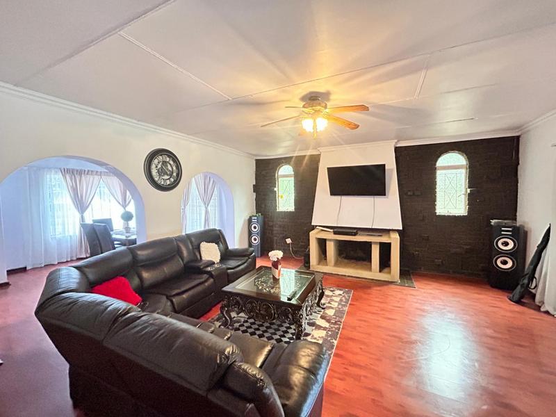 4 Bedroom Property for Sale in Sharon Park Gauteng