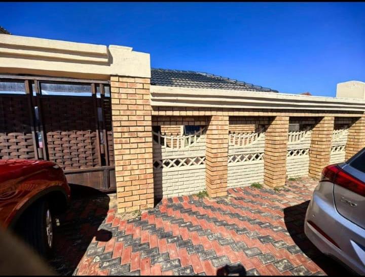 3 Bedroom Property for Sale in Daveyton Gauteng