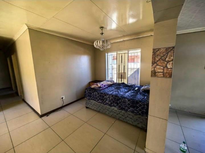 3 Bedroom Property for Sale in Daveyton Gauteng
