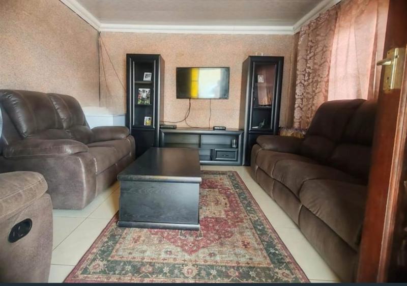 4 Bedroom Property for Sale in Tsakane Gauteng