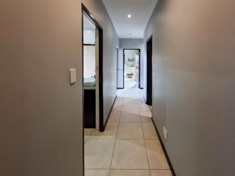 3 Bedroom Property for Sale in Midstream Estate Gauteng