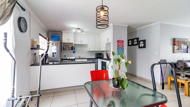 To Let 2 Bedroom Property for Rent in Eden Glen Gauteng