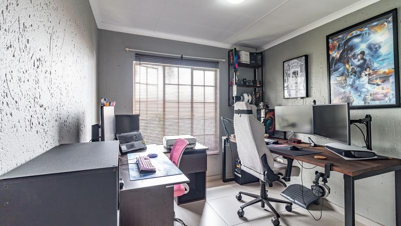 To Let 2 Bedroom Property for Rent in Eden Glen Gauteng