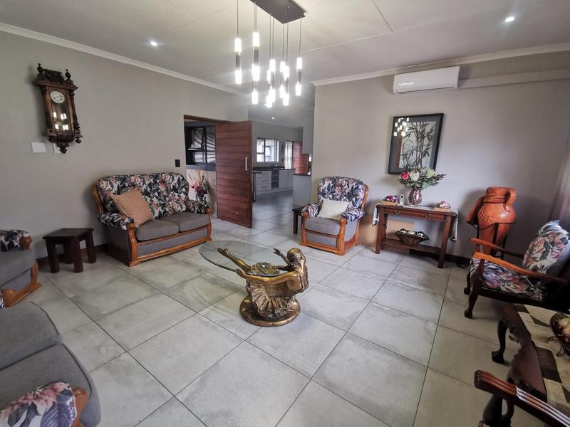 3 Bedroom Property for Sale in Golf Park Gauteng