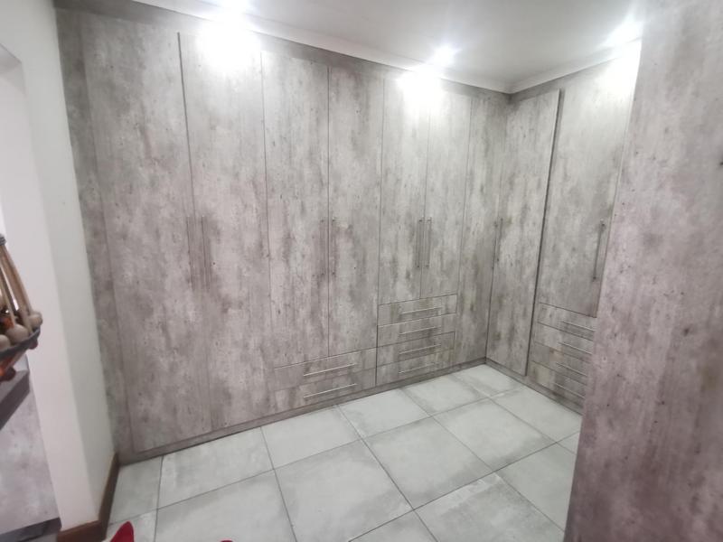 3 Bedroom Property for Sale in Golf Park Gauteng