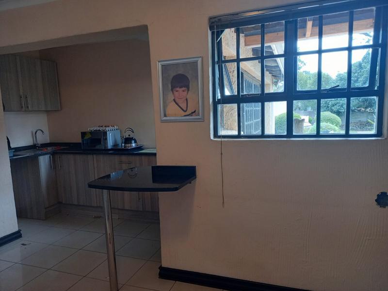 To Let 1 Bedroom Property for Rent in Bryanston Gauteng