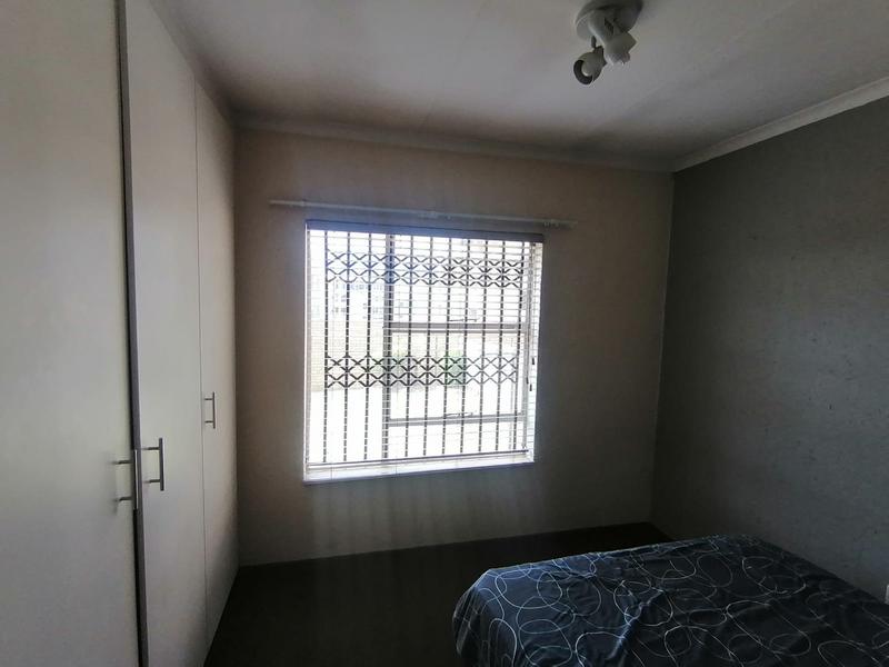 2 Bedroom Property for Sale in Olievenhoutbosch Gauteng