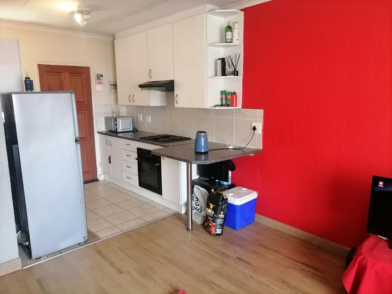 2 Bedroom Property for Sale in Olievenhoutbosch Gauteng