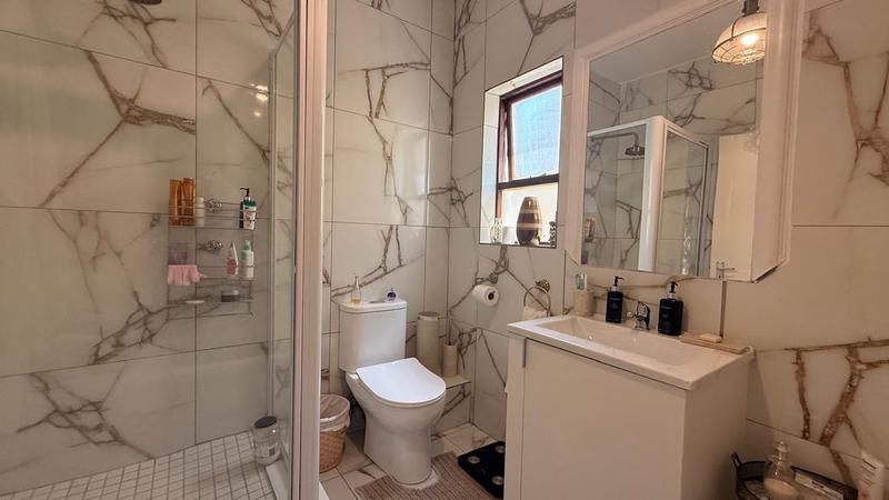 To Let 2 Bedroom Property for Rent in Morningside Gauteng