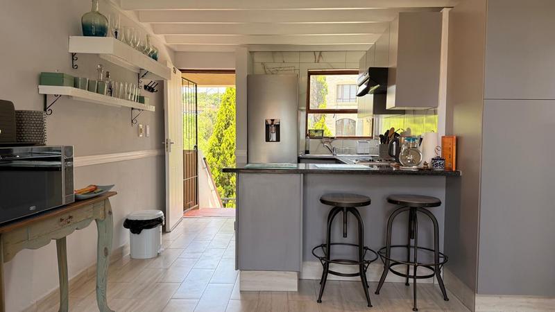 To Let 2 Bedroom Property for Rent in Morningside Gauteng