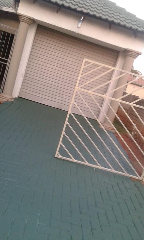 4 Bedroom Property for Sale in The Orchards Gauteng