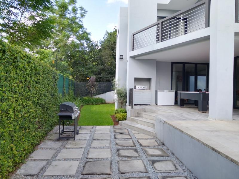 To Let 5 Bedroom Property for Rent in Morningside Gauteng