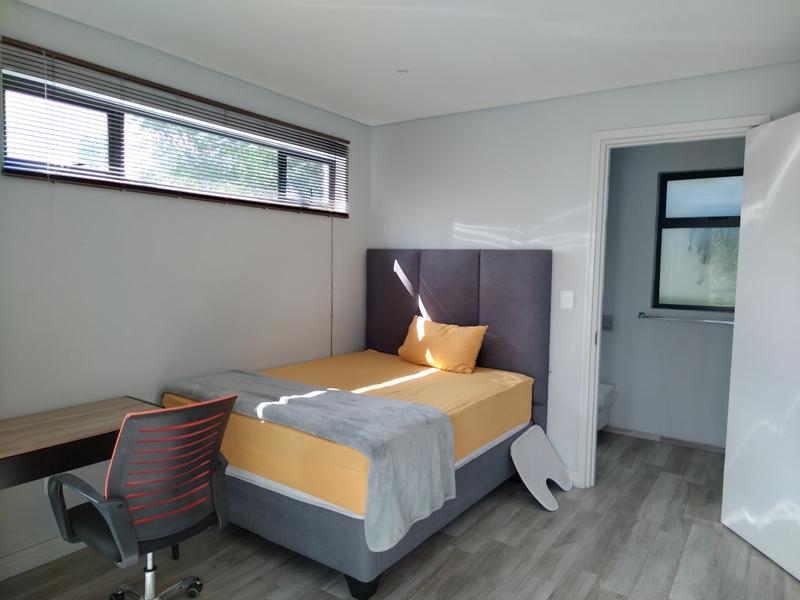 To Let 5 Bedroom Property for Rent in Morningside Gauteng