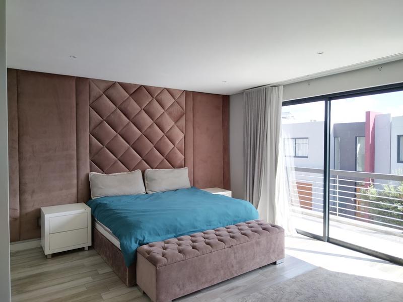 To Let 5 Bedroom Property for Rent in Morningside Gauteng