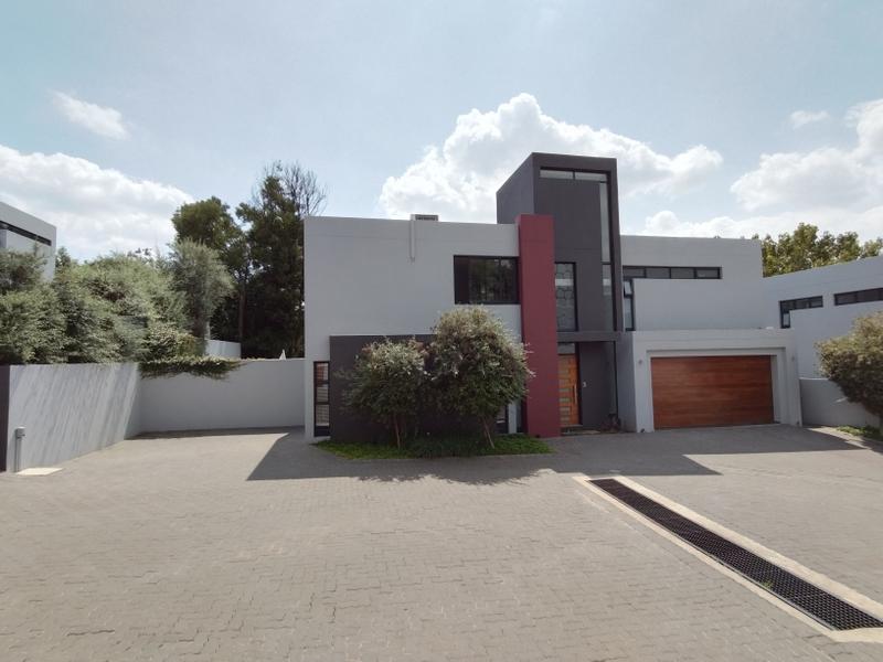 To Let 4 Bedroom Property for Rent in Morningside Gauteng