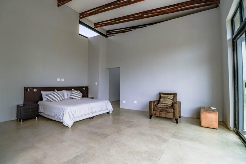 5 Bedroom Property for Sale in Copperleaf Estate Gauteng