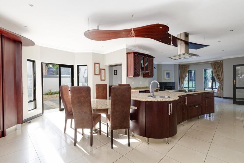 To Let 6 Bedroom Property for Rent in Dainfern Valley Gauteng