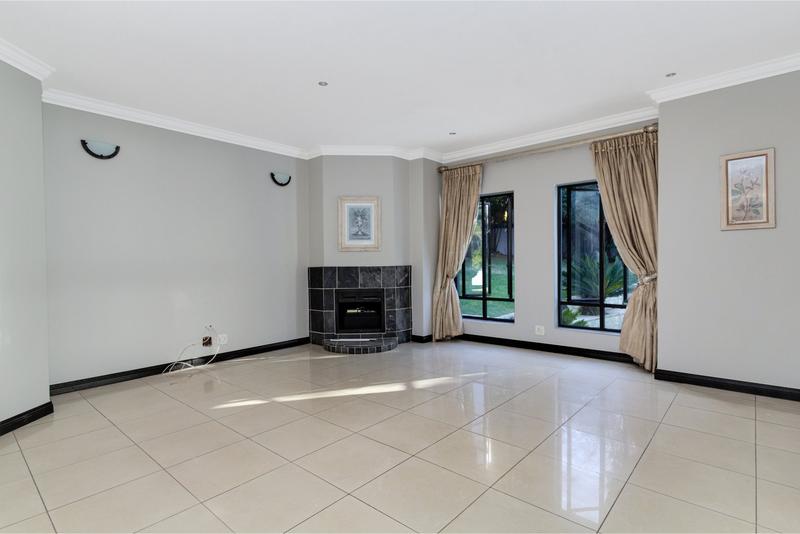 To Let 6 Bedroom Property for Rent in Dainfern Valley Gauteng