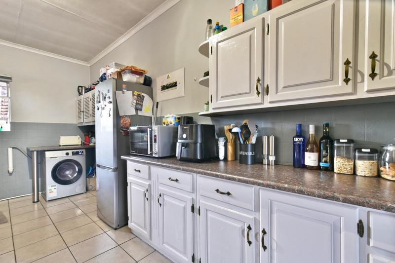 3 Bedroom Property for Sale in Brackenhurst Gauteng