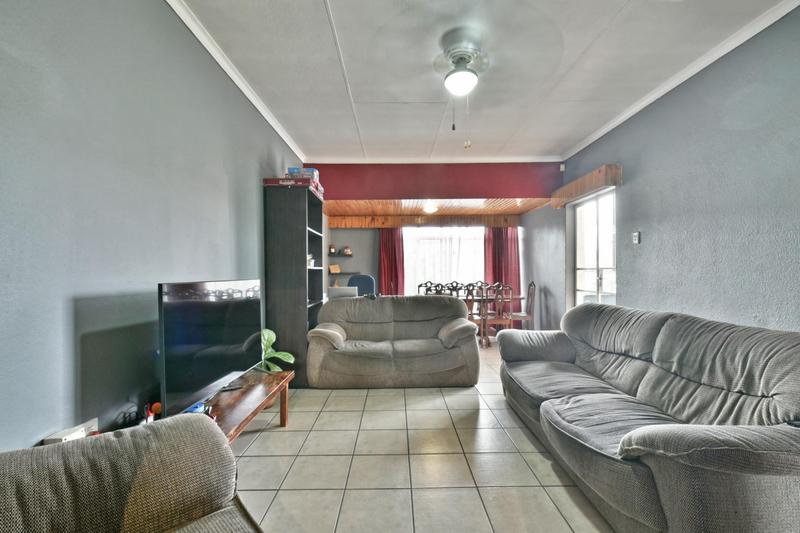 3 Bedroom Property for Sale in Brackenhurst Gauteng