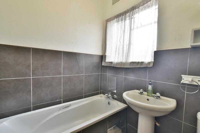 3 Bedroom Property for Sale in Brackenhurst Gauteng
